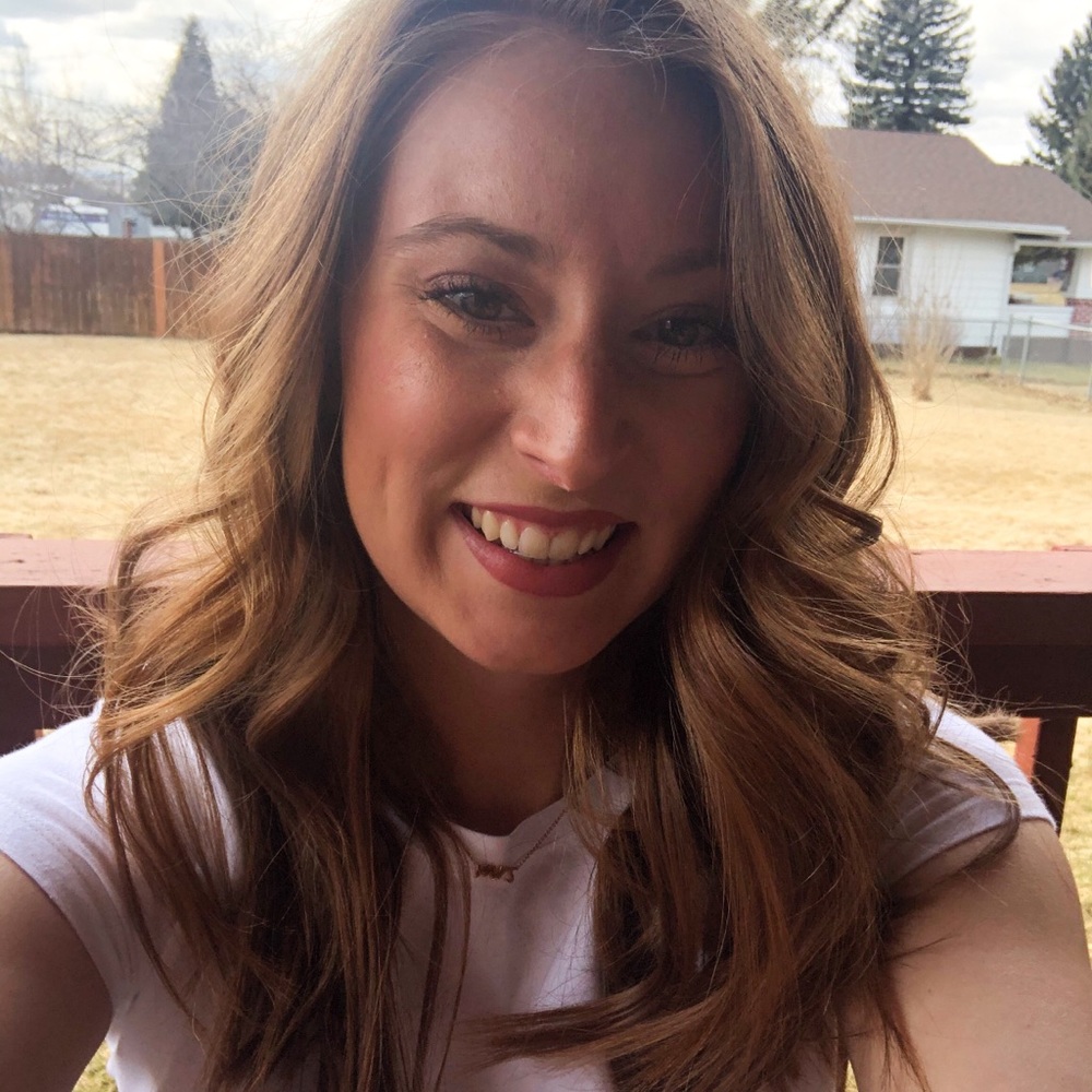 Meet your Posher, Hannah